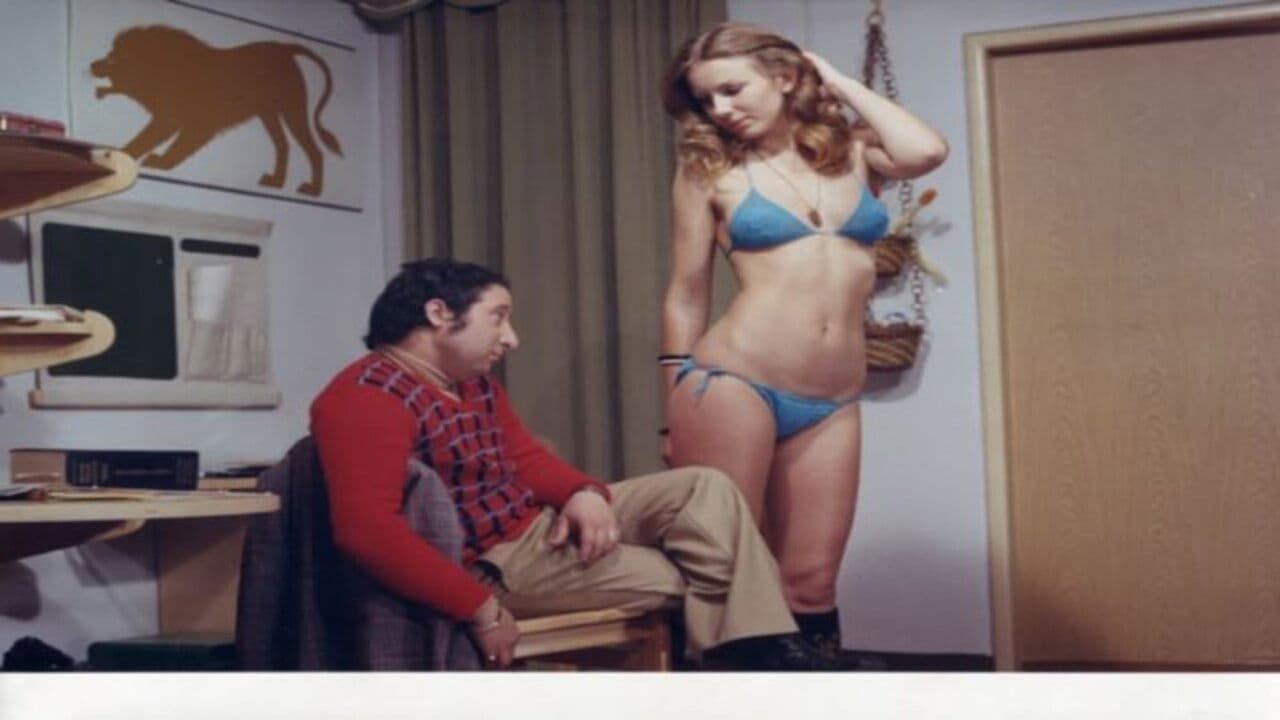 Under the Sheets backdrop